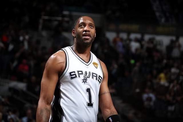 “草根”逐梦、全民参与 “城超”为何密集上线？