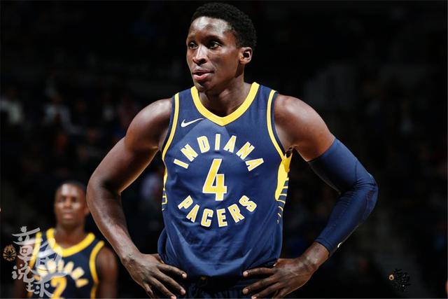 库里31分汤普森失绝平三分 勇士不敌森林狼