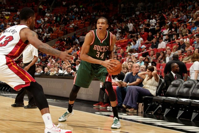 热刺伤兵满营难敌利物浦 数据支持大比分客胜